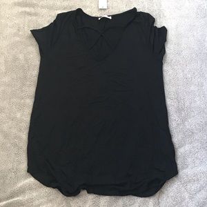Stitch fix Black active wear t-shirt